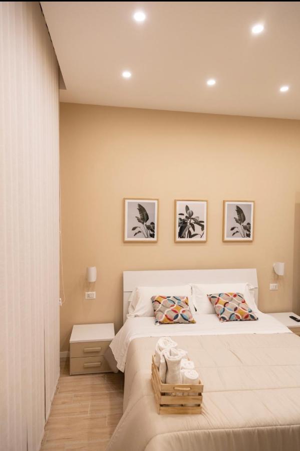 Encanto Neapel Exterior foto